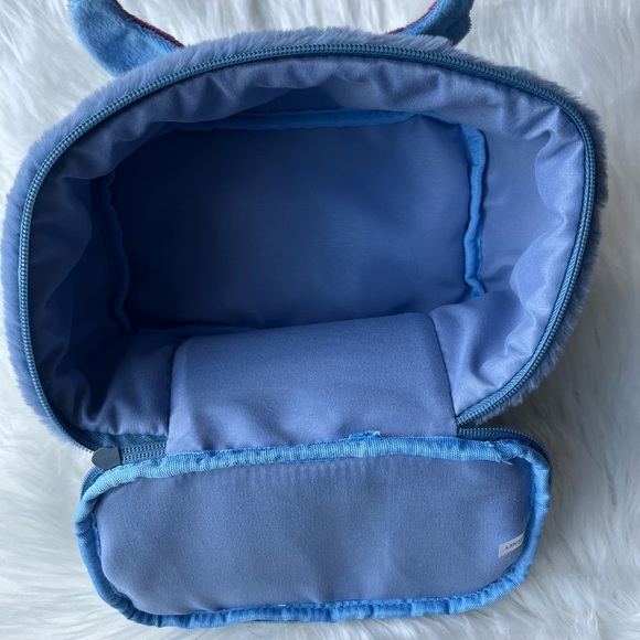 🆕 Disney Stitch Fluffy Blue Travel Cosmetic Bag Unisex Adults - Picture 7 of 12
